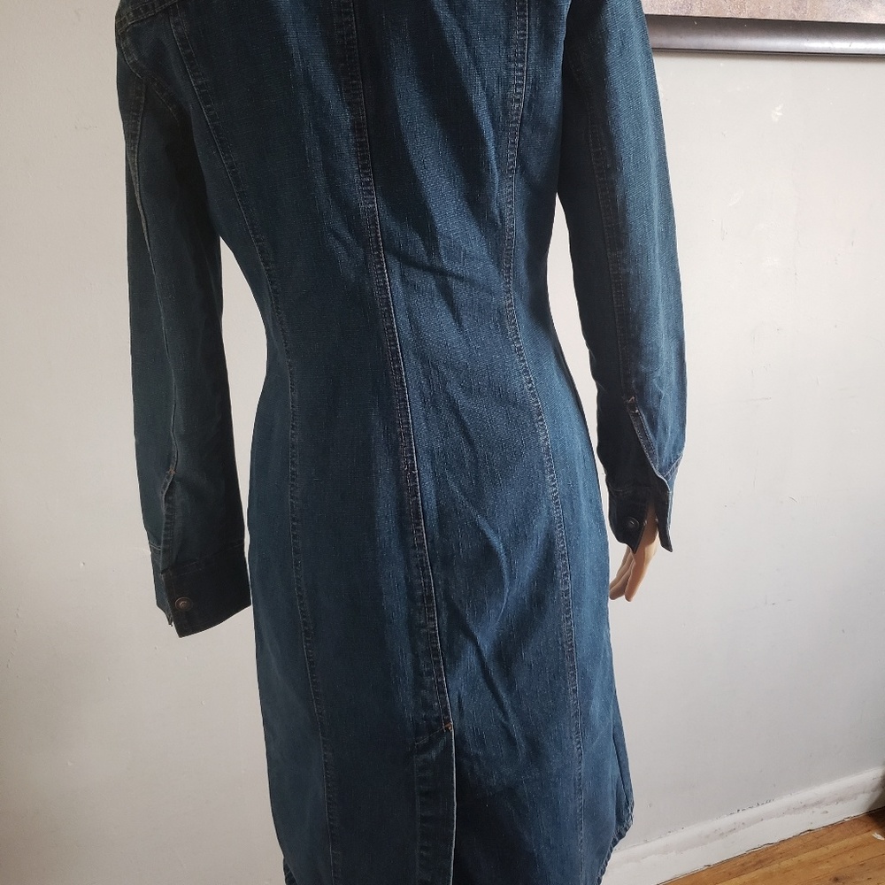 Dress - Picture 6 of 7